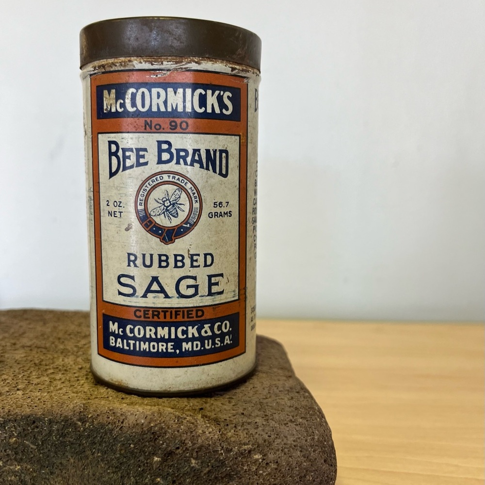Vintage McCormick & Co USA Bee Brand Rubbed Sage No 90 Tin Can 2 OZ Container